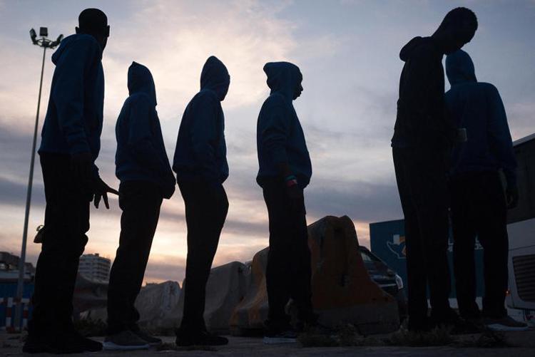 Migrants, accord Italie-Albanie.  Tribunal de Tirana : « Conforme à la Constitution »