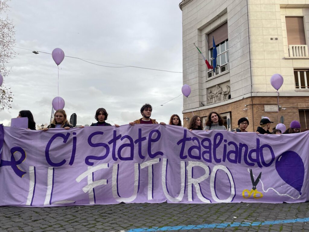 Troubles alimentaires, sit-in du Mouvement Lilas au Ministère de la Santé