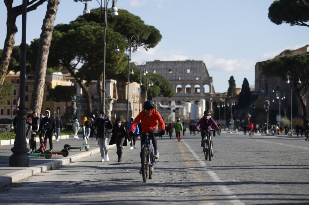 Dimanche écologique à Rome, blocage des voitures : horaires et plan des zones