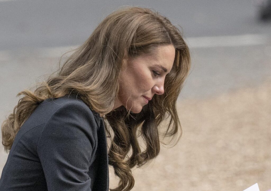 Kate et d'autres parents après un diagnostic de cancer : comment l'annoncer aux enfants