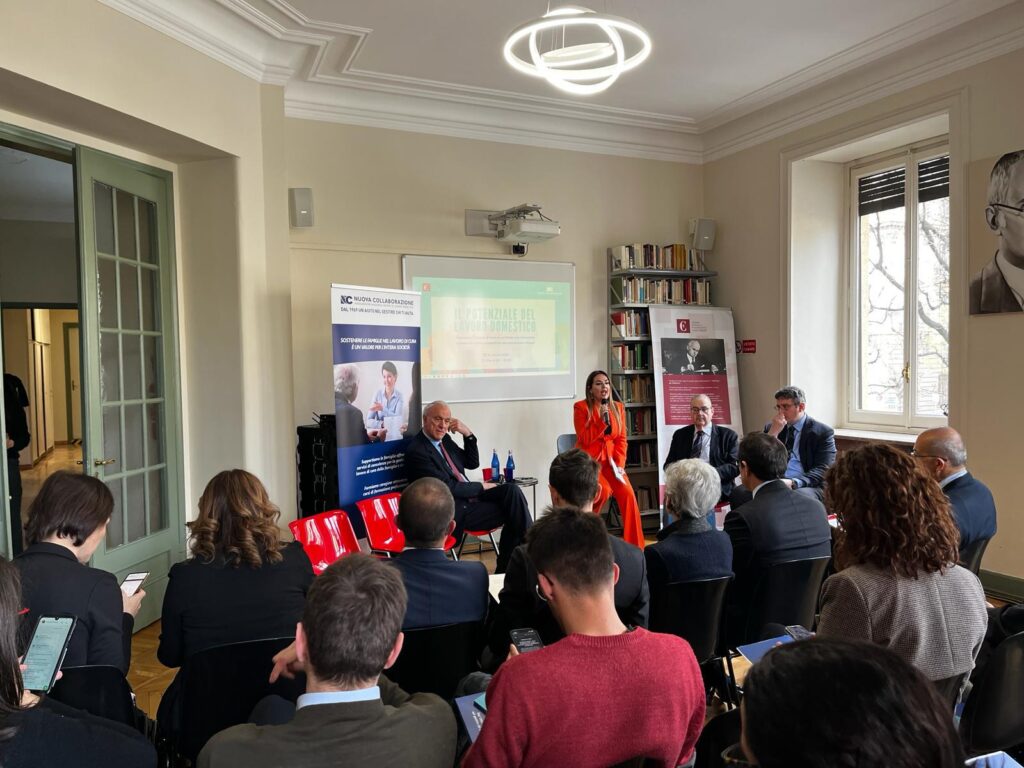 "Le potentiel du travail domestique, propositions d'intervention", table ronde à Turin