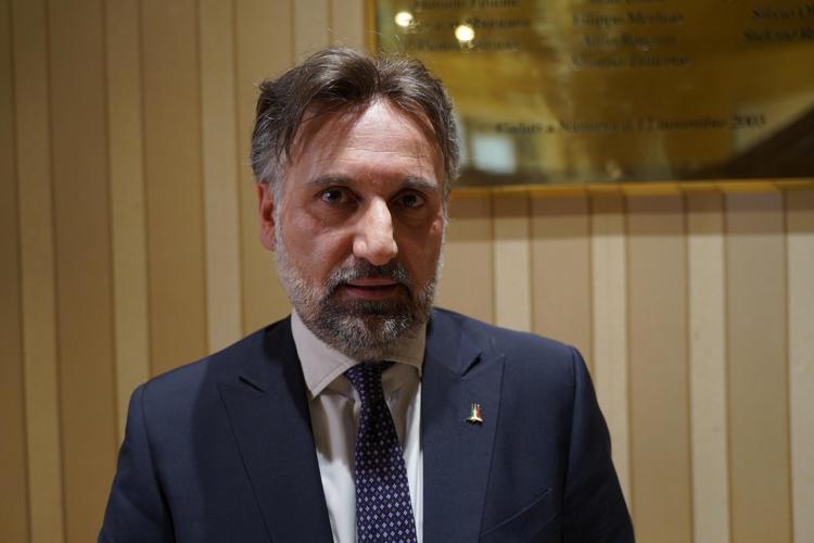 Santé, Liris (Fdi) : "Véritable défi pour la proximité du NHS avec le patient et la maîtrise des coûts"
