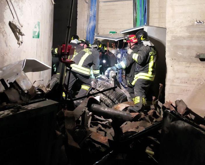Explosion au barrage de Suviana : 3 morts et 4 disparus. "Une turbine a explosé"