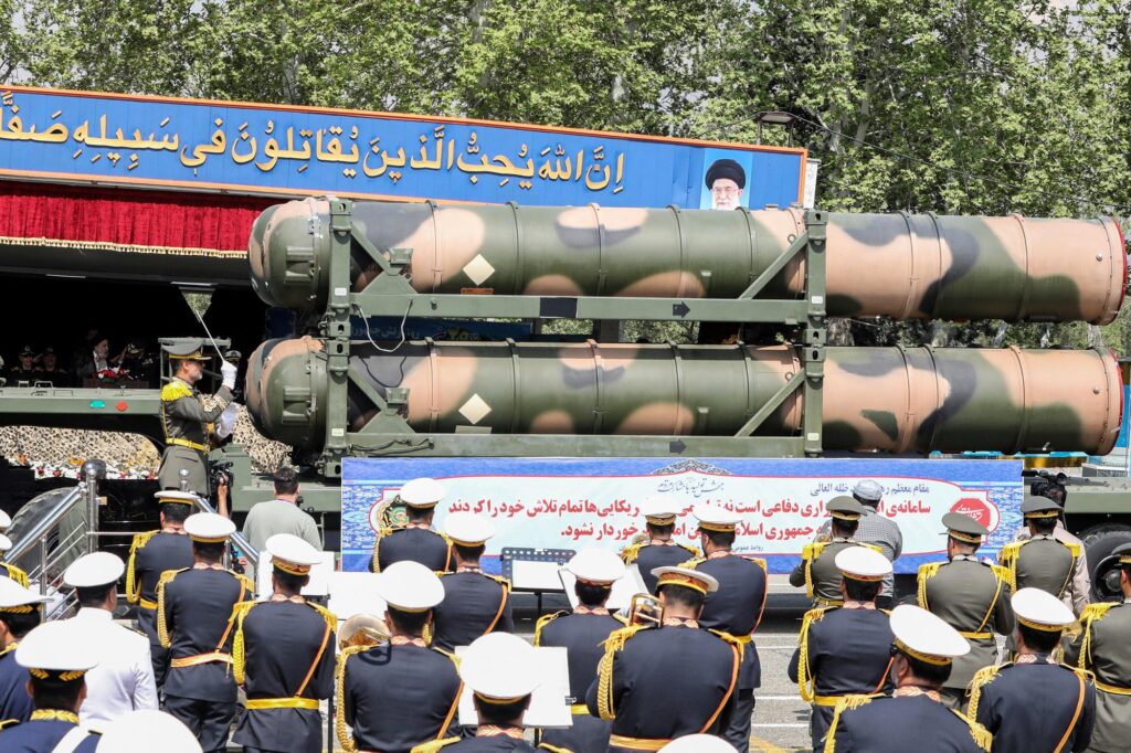 Iran : « Prêt à frapper Israël avec des avions russes ». Raid du Hezbollah en Galilée