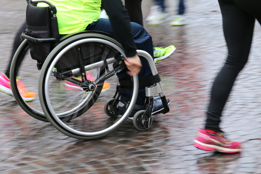 Maladies rares, enquête : 40% des personnes atteintes de SMA et de dystrophies musculaires font du sport