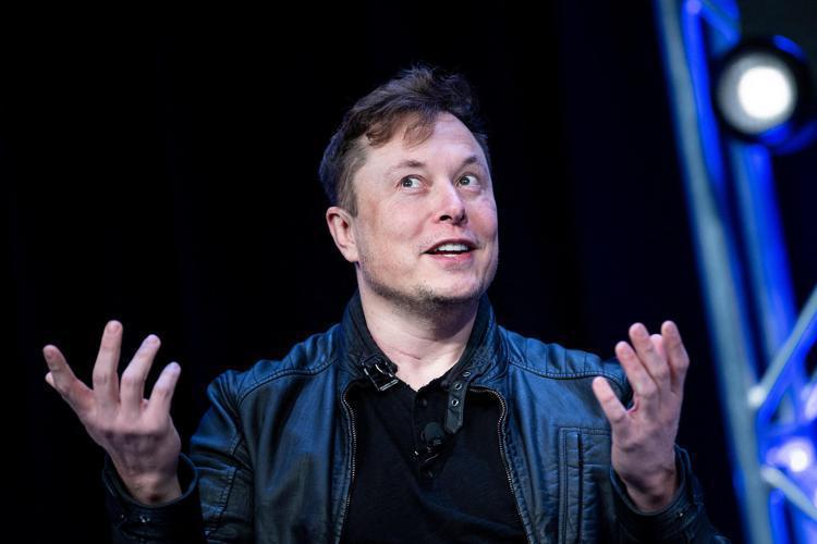 Cent jours avec la puce pour Neuralink patient zéro, Elon Musk : "Une réussite"