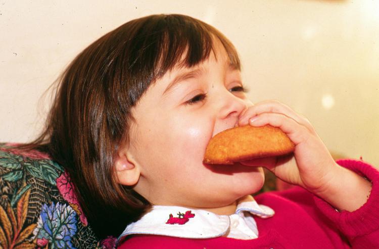 Iss, consommation accrue de collations salées et sucrées chez les enfants pendant la pandémie