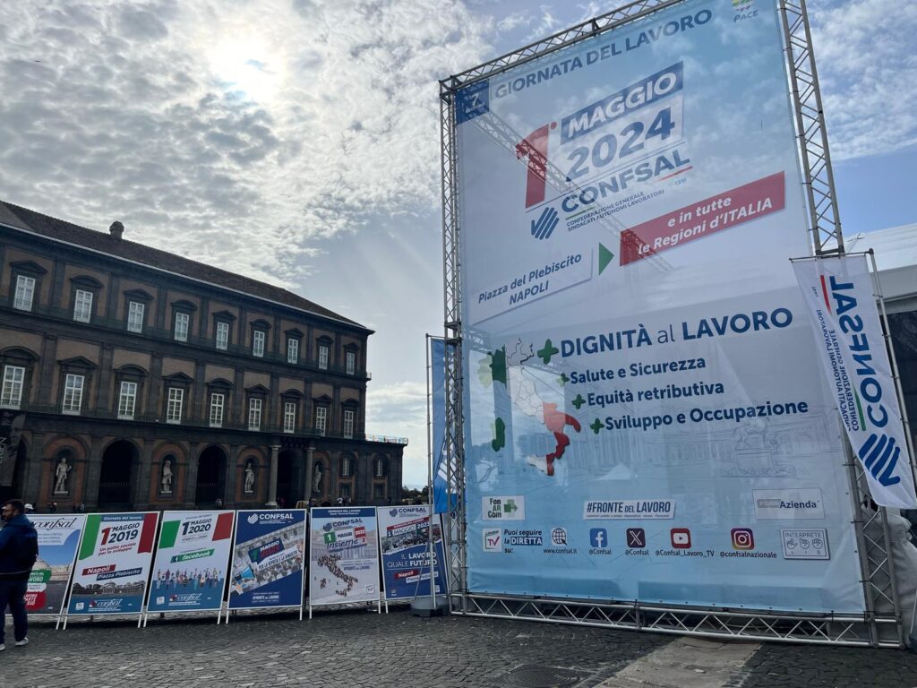 La septième édition de la fête du travail Confsal à Naples