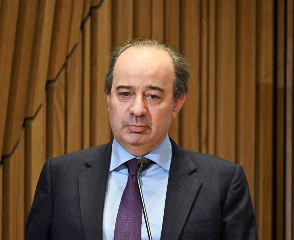 Le recteur de l'Église catholique Franco Anelli est décédé à l'âge de 61 ans : hypothèse de suicide