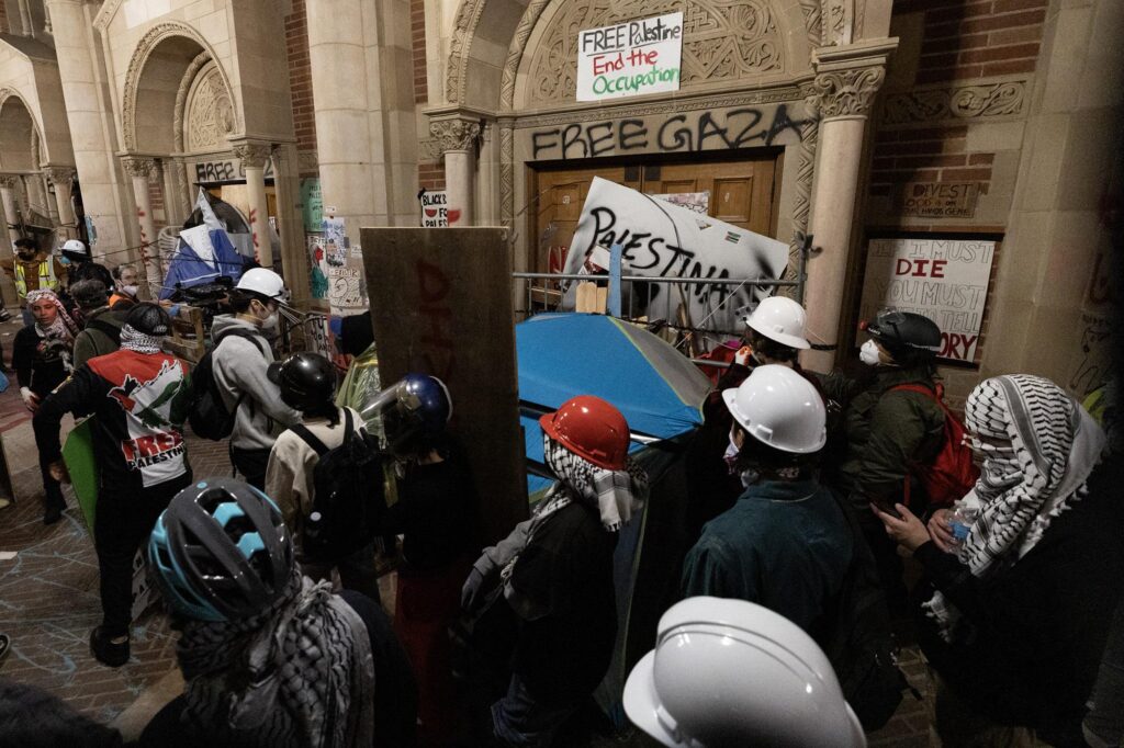 Manifestations pro-Gaza dans les universités américaines, Biden : "Non à la violence et à l'antisémitisme"
