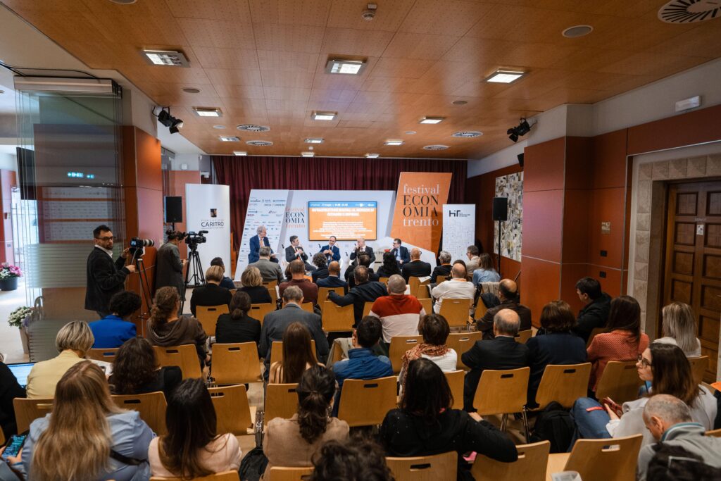 Systèmes publics numériques au Trento Economics Festival