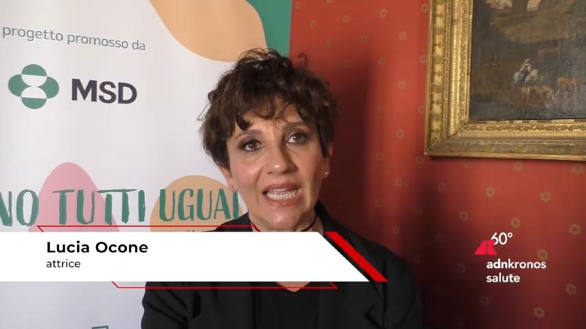 Tumeurs, Lucia Ocone : "Heureuse de parler de prévention aux filles"