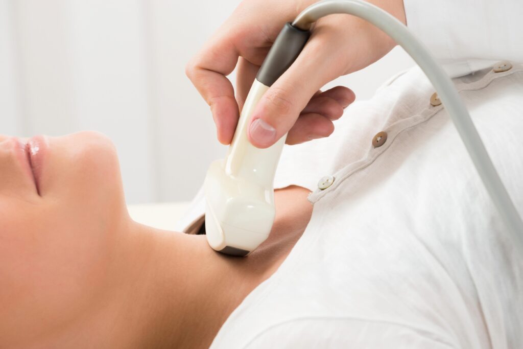 Experts : « Ne pas traiter le dysfonctionnement thyroïdien met en danger la grossesse »
