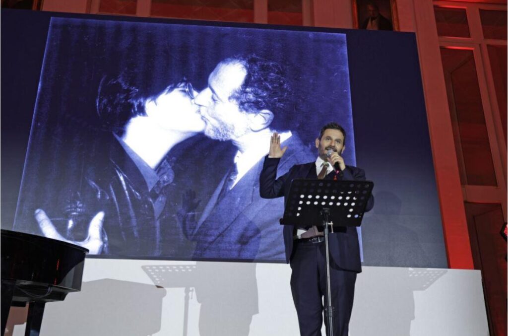 SIDA, campagne sociale sur la prévention du VIH au centre du dîner de charité à Rome