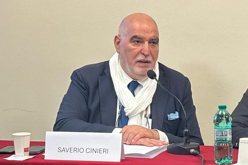 Cancer du sein, Cinieri (Aiom) : « La biopsie liquide est de plus en plus importante »