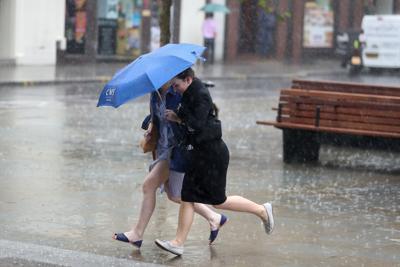 Orages et fortes pluies dans le Centre-Sud, alerte jaune aux intempéries dans 10 régions