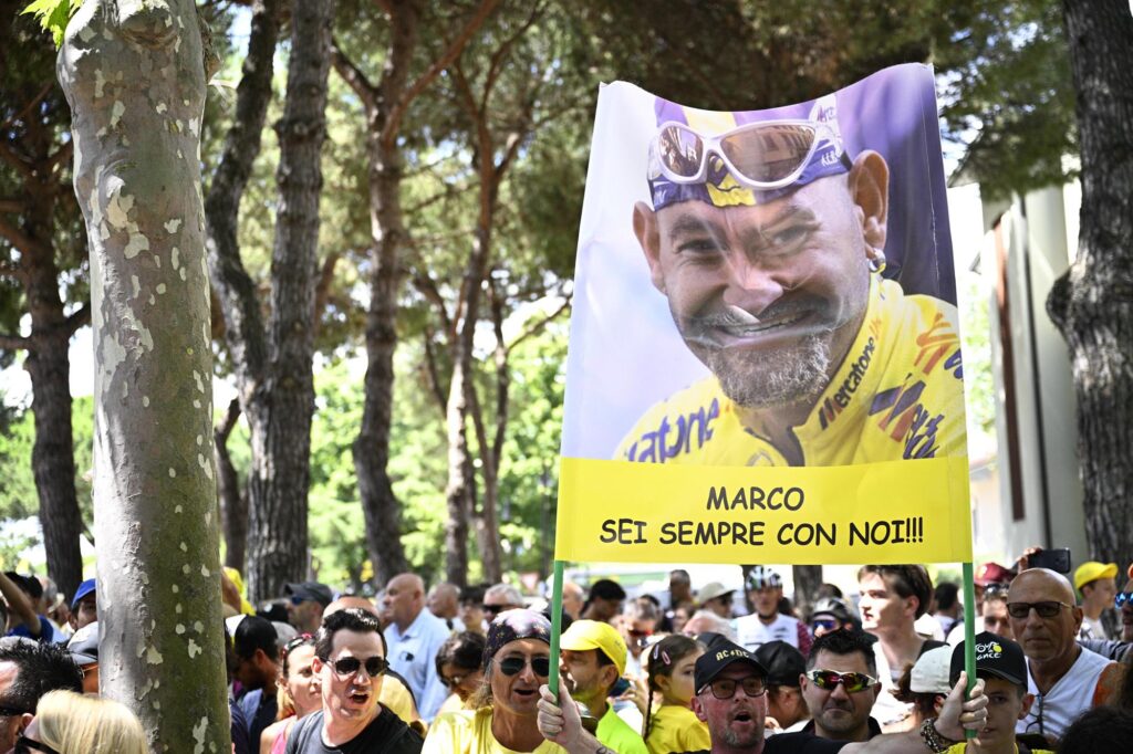Pantani et le parquet de Trente rouvrent le dossier: enquête sur les paris de la Camorra