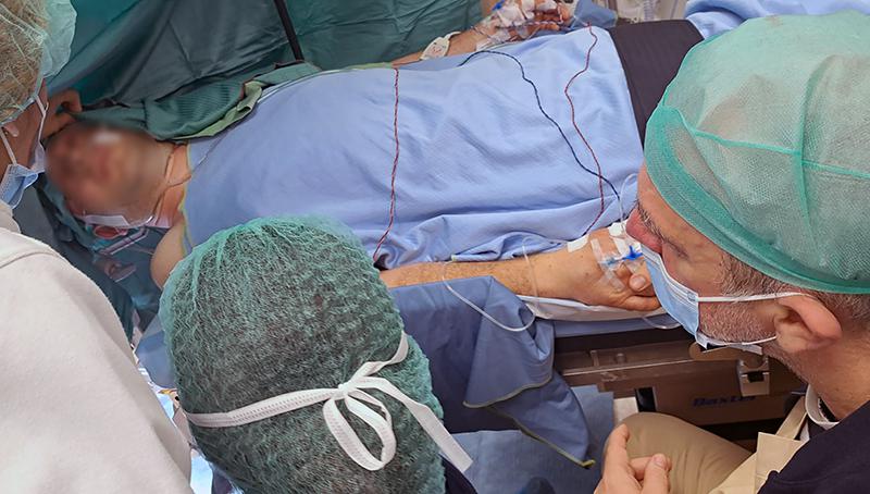 Tumeurs, 2 opérations cérébrales sur des patients éveillés à Sienne