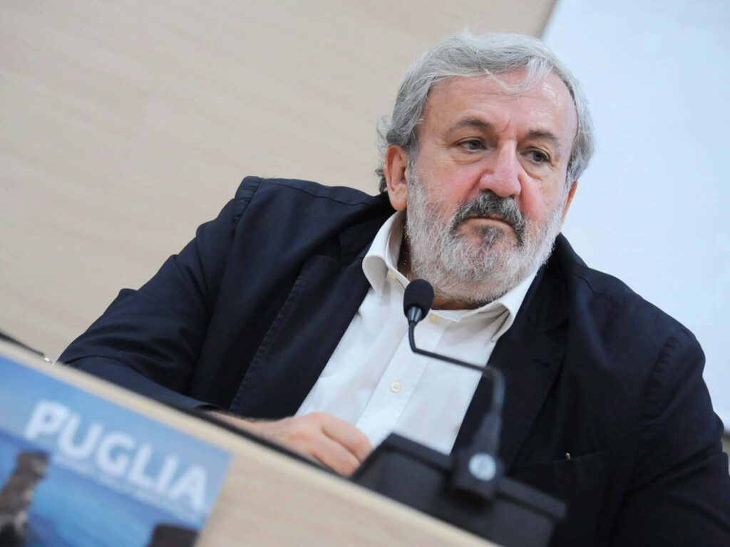 Autonomie, Emiliano conteste la loi Calderoli devant le Conseil