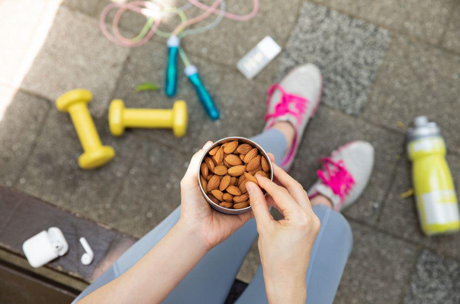 Bar ou salle de sport ? C'est pour ça qu'il y a ceux qui snobent le sport comme collation