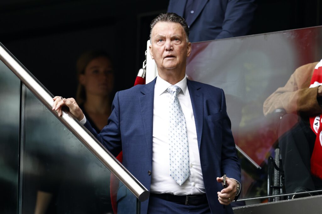 Cancer de la prostate, l'entraîneur Van Gaal du témoignage du patient au témoignage de prévention