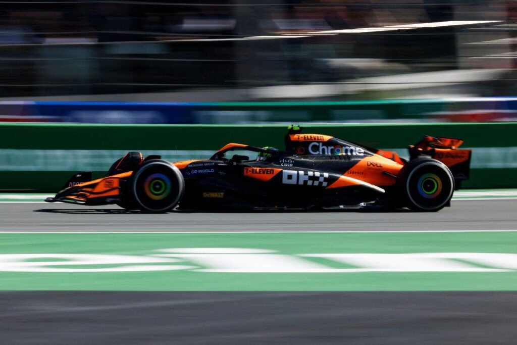 GP des Pays-Bas, Norris triomphe avec McLaren et Leclerc troisième avec Ferrari