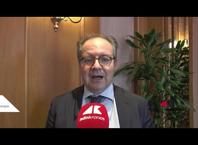 Costanzo (Humanitas) : « Le deucravacitinib induit la guérison du psoriasis chez 60 % des patients »