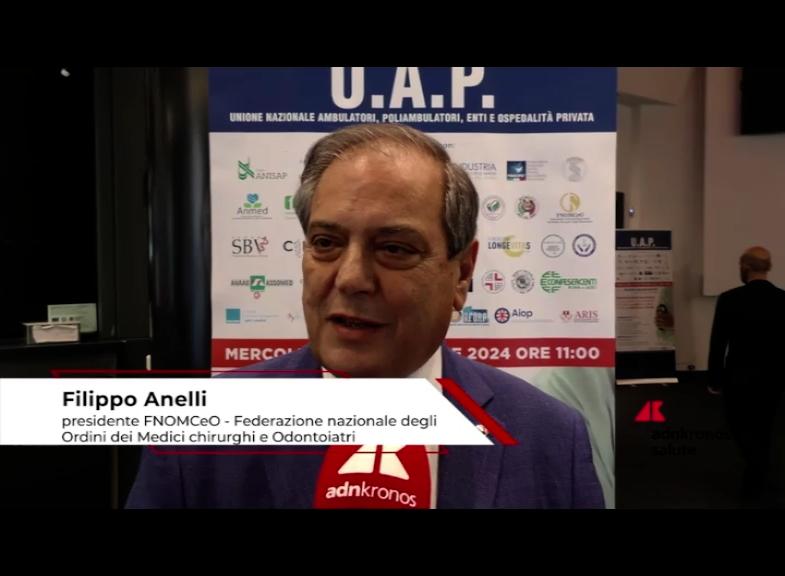 Santé, Anelli (FNOMCeO) : "Je suis ici en solidarité avec les médecins en difficulté dans leur exercice professionnel"