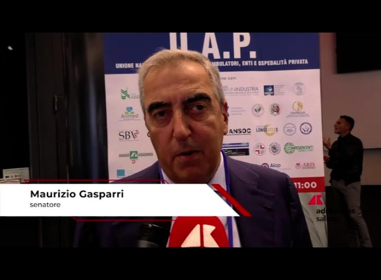 Santé, Gasparri : « Les activités similaires aux laboratoires d'analyses doivent subir les mêmes contrôles »