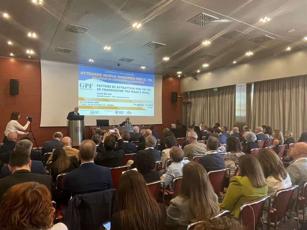 À Cagliari, la conférence internationale Astra et UITP « Attirer une nouvelle demande de TPL »