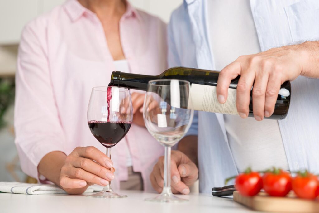 "Le vin n'est pas mauvais", l'éloge de Bruno Vespa suscite une controverse sociale