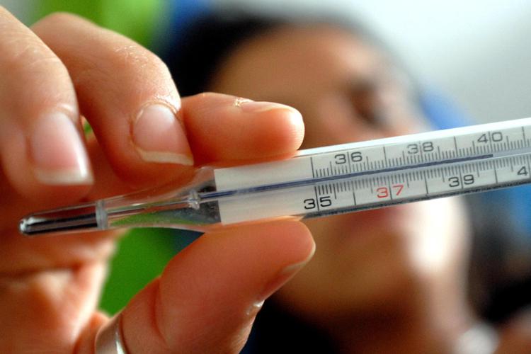 Grippe australienne 2024, symptômes et durée : ce qui nous attend
