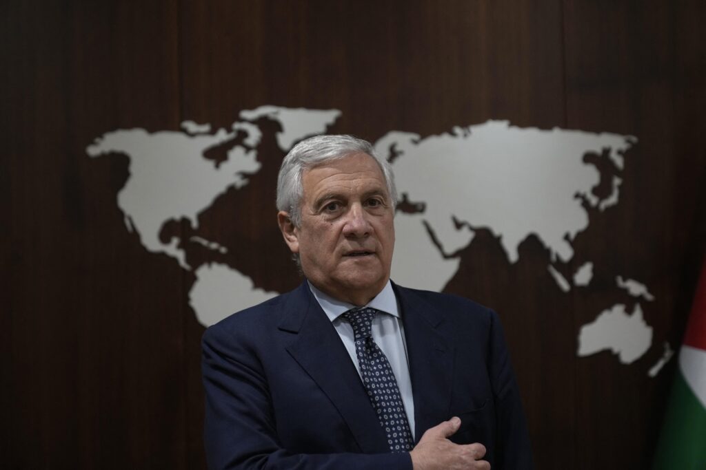 Mandat d'arrêt Netanyahu, Tajani : "Salvini parle en tant que chef du parti, Meloni et moi décidons"