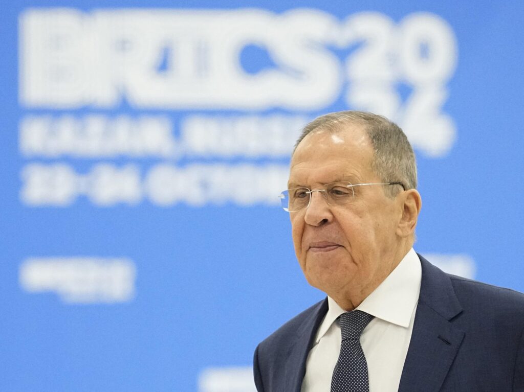 Russie-Corée du Nord, les liens entre armées se renforcent : « Ensemble jusqu'à la victoire en Ukraine »