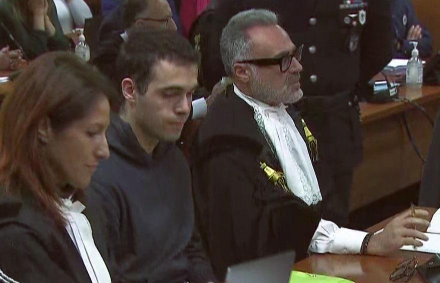Turetta, la tâche difficile de la défense : « Le meurtre de Giulia a été brutal, mais la réclusion à perpétuité est inhumaine »