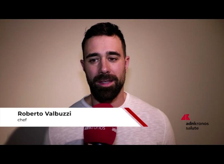 Bravo Valbuzzi (chef) : « Être ensemble passe toujours par la nourriture »
