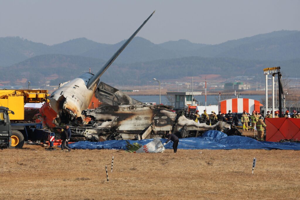 Corée du Sud, un avion s'écrase à l'atterrissage : 181 personnes à bord, seulement deux survivants