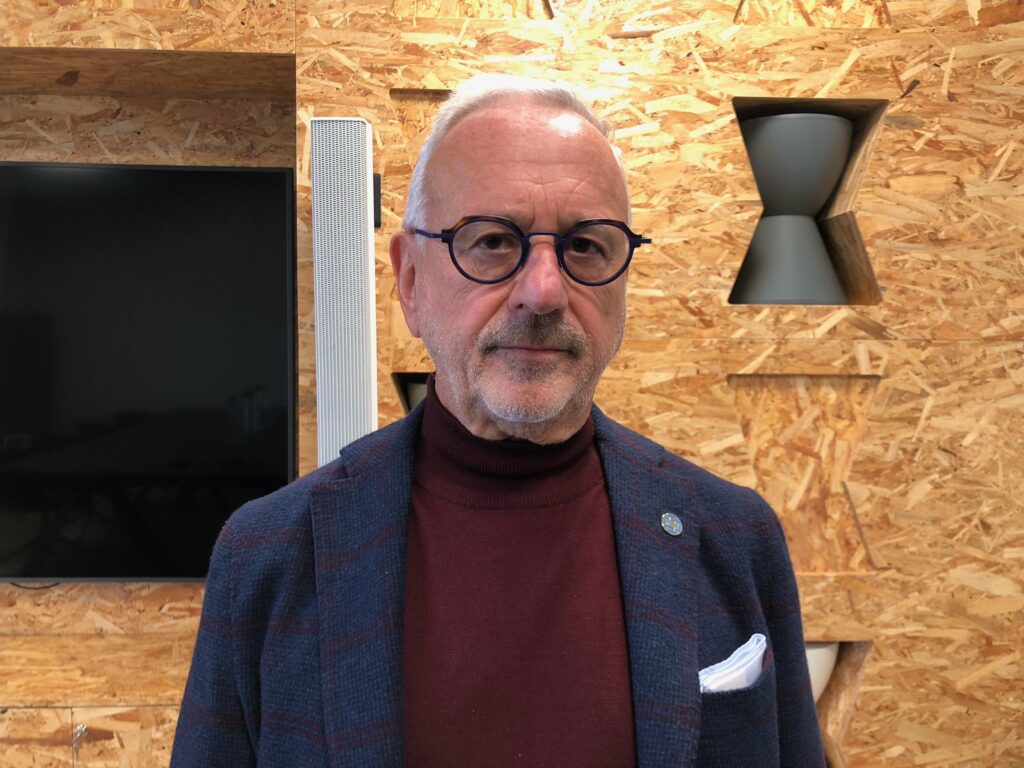 Manœuvre, Vietti (Acop) : « Effort du gouvernement pour remédier au sous-financement du NHS »