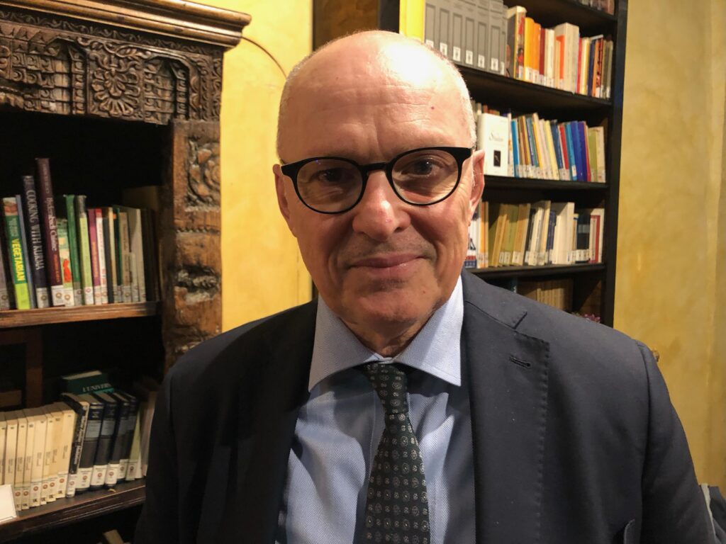 Vaccins, Ricciardi (Gémeaux) : "Après 60 ans, les anti-RSV sont disponibles pour les adultes et les personnes âgées"