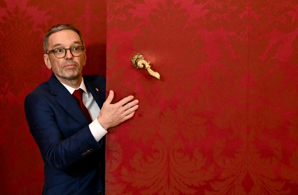 Autriche, nomination au parti d'extrême droite FPO pour le nouveau gouvernement