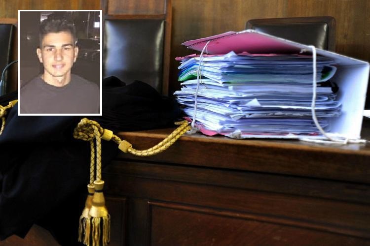 Il a tué son père pour défendre sa mère, un appel confirme l'acquittement d'Alex Cotoia