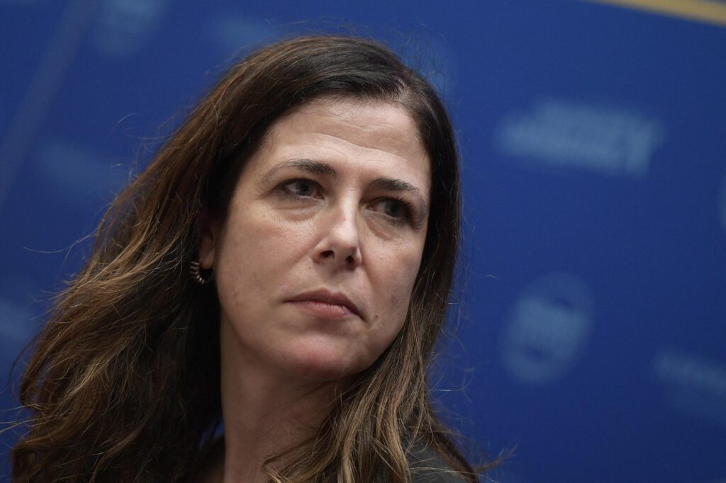 Sardaigne, le président Todde démis de ses fonctions : "Je contesterai la loi et continuerai le travail"