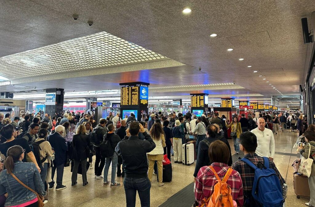 Trains, retombe toujours sur la grande vitesse de Rome-Napoli: "inconvénient technique"