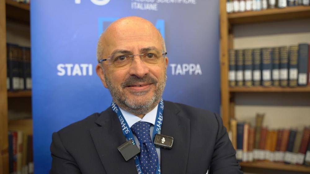 Pape, néphrologue Gesualdo: "Une légère insuffisance rénale attendue avec l'âge, l'anémie et les médicaments"