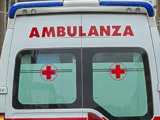 Choc à Fermo, garçon autiste attaqué par le peloton: ils l'ont battu jusqu'à ce qu'ils s'évanouissent