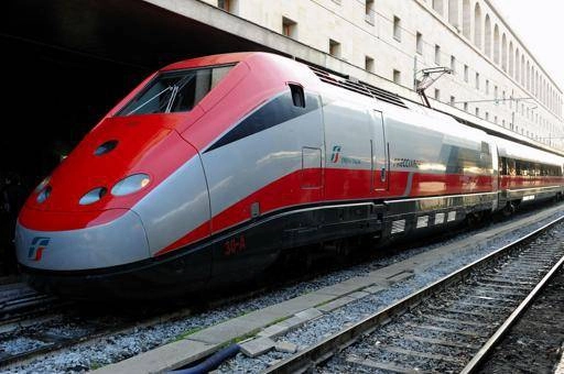Échec technique sur le Rome -Napoli haute vitesse: retarde jusqu'à 90 minutes