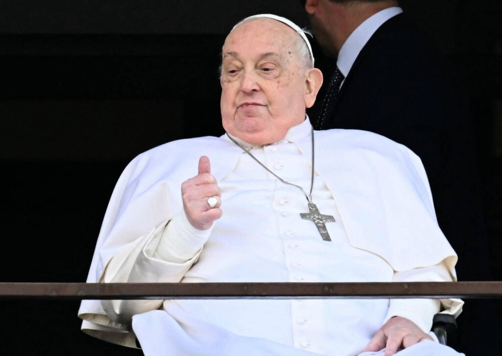 Le pape François est retourné au Vatican. Salutations de Gemelli: "Merci à tous"