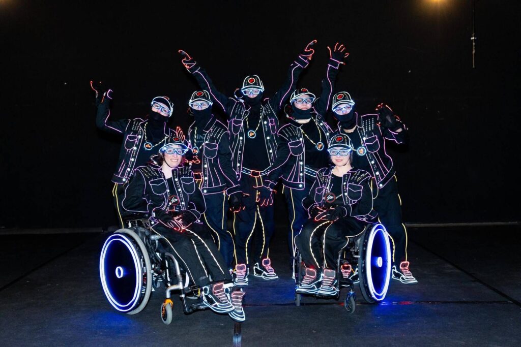 Maladies rares, Light Balance Dansers ukrainiens à Milan Dance avec de jeunes «rares»