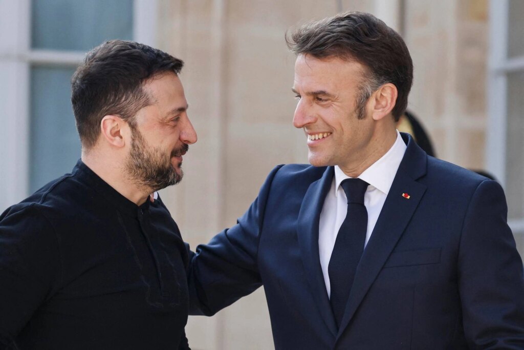 Ukraine, Macron lance la force de réaffectation. Les pénalités contre la Russie restent
