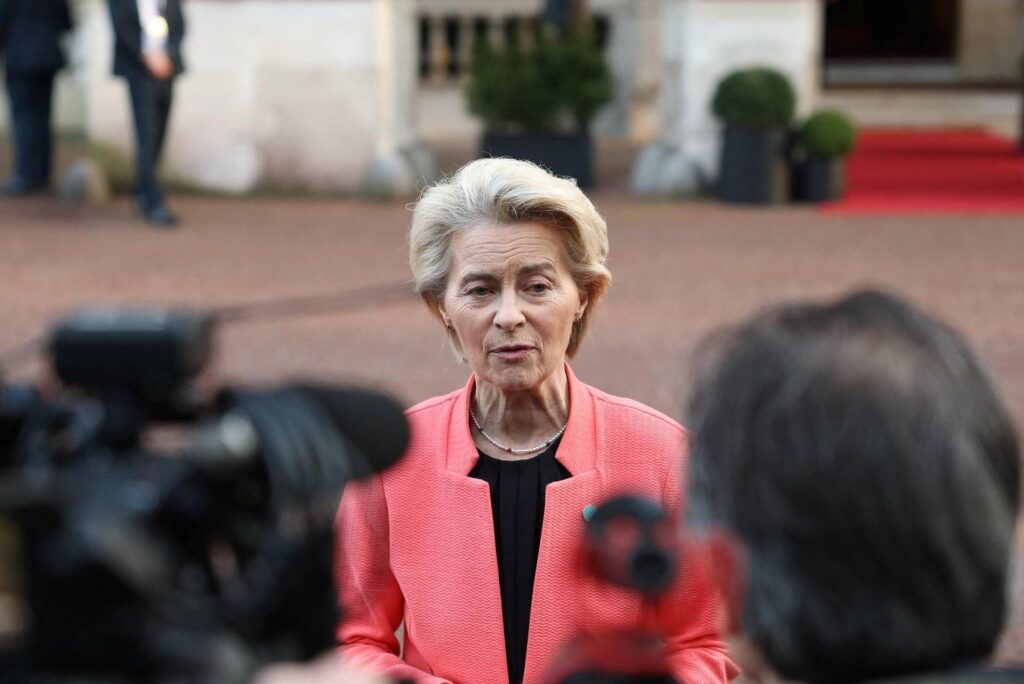 Fonctions, von der Leyen: "L'UE n'a pas commencé l'affrontement, pas de représailles mais un plan fort"